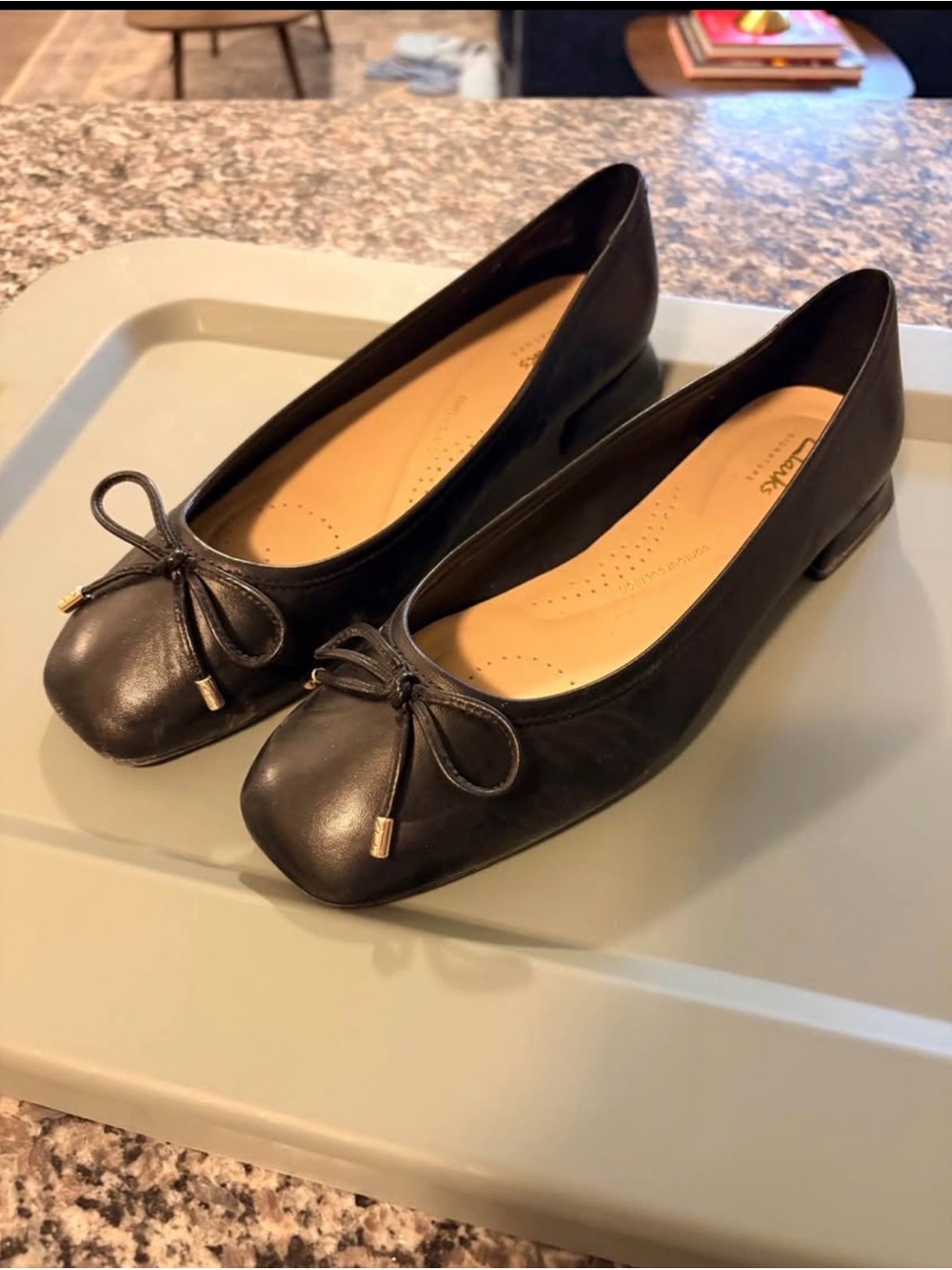 Clarks Black Leather Bow-Trim Ballet Flats